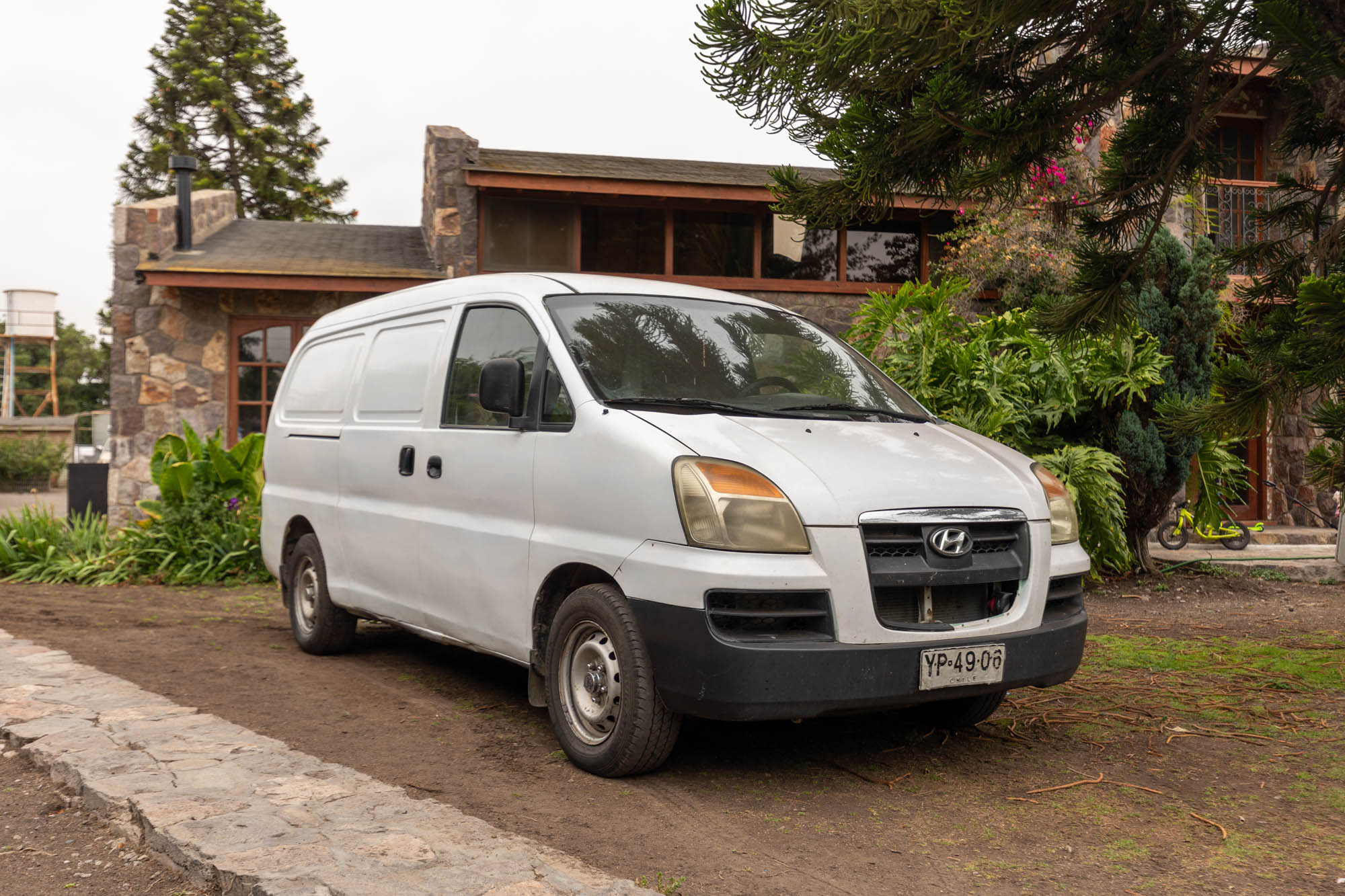 2005 HYUNDAI H1 2.5